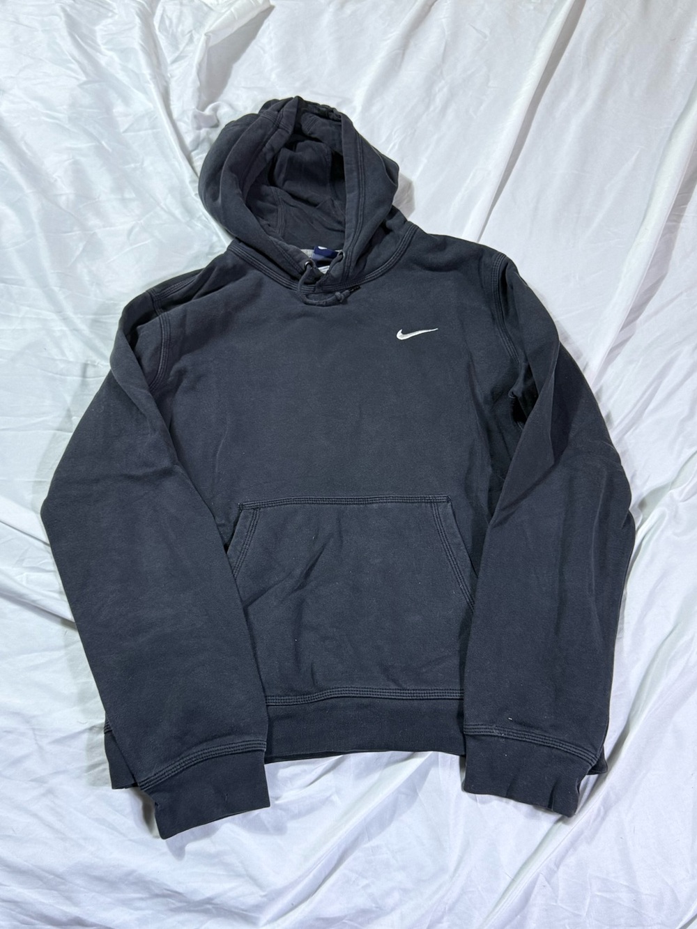 Nike Men’s Black Pullover Hoodie - Classic Swoosh Medium White check Y2K